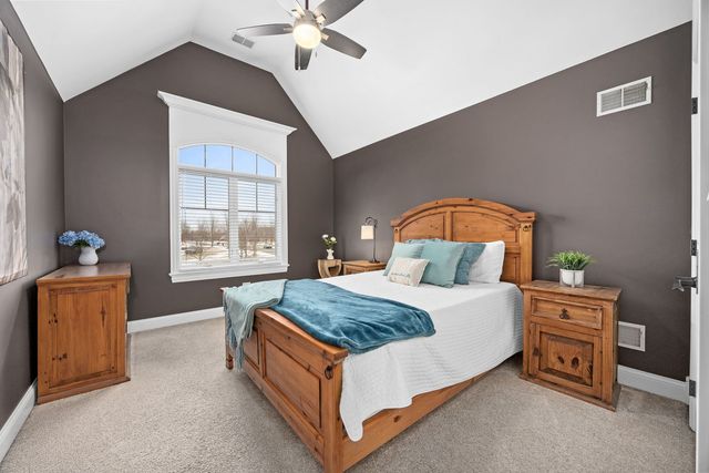 12549 S Old Farm Road, Manhattan, IL 60442