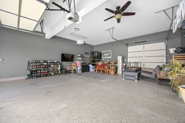 12549 S Old Farm Road, Manhattan, IL 60442