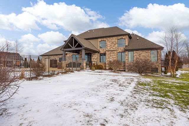 12549 S Old Farm Road, Manhattan, IL 60442