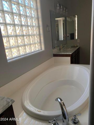 2219 E Wisteria Drive, Chandler, AZ 85286
