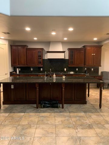 2219 E Wisteria Drive, Chandler, AZ 85286