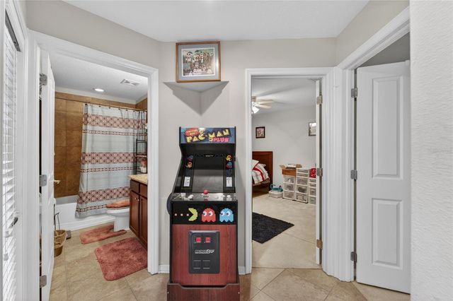 32138 OAK GLEN DRIVE, San Antonio, FL 33576