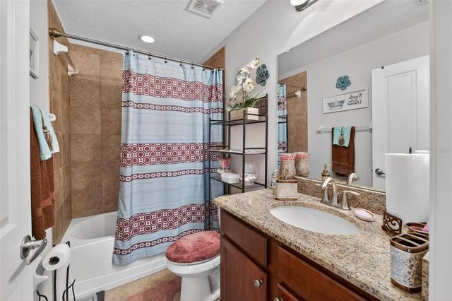 32138 OAK GLEN DRIVE, San Antonio, FL 33576