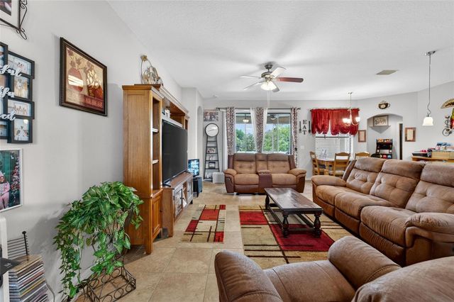 32138 OAK GLEN DRIVE, San Antonio, FL 33576