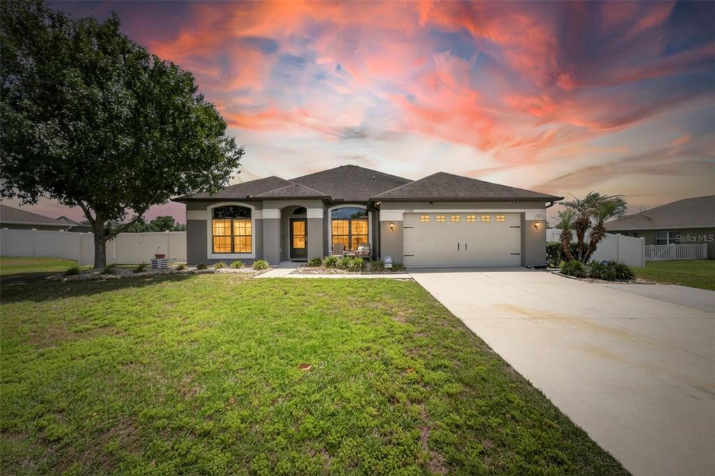 32138 OAK GLEN DRIVE, San Antonio, FL 33576