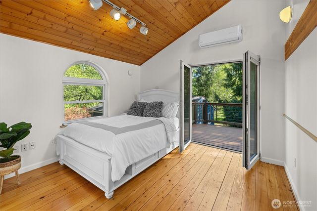 20638 Little Bear Creek Road, Woodinville, WA 98072