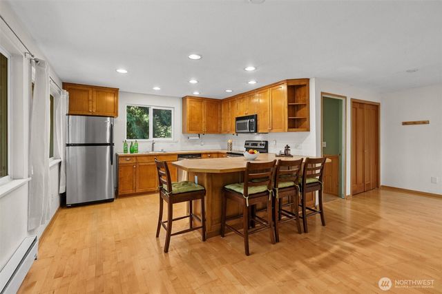 20638 Little Bear Creek Road, Woodinville, WA 98072