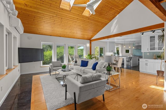 20638 Little Bear Creek Road, Woodinville, WA 98072