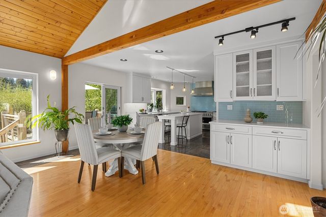 20638 Little Bear Creek Road, Woodinville, WA 98072