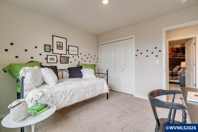 4957 Dilling Av NE, Salem, OR 97301