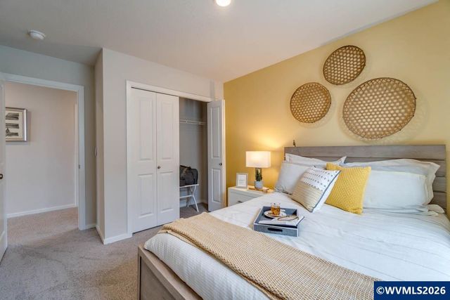 4957 Dilling Av NE, Salem, OR 97301