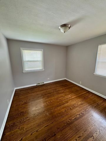461 Clyde Avenue, Calumet City, IL 60409