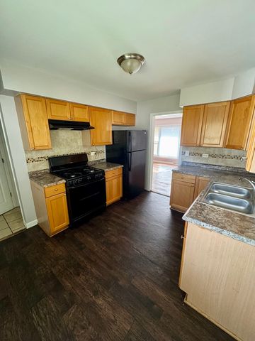 461 Clyde Avenue, Calumet City, IL 60409