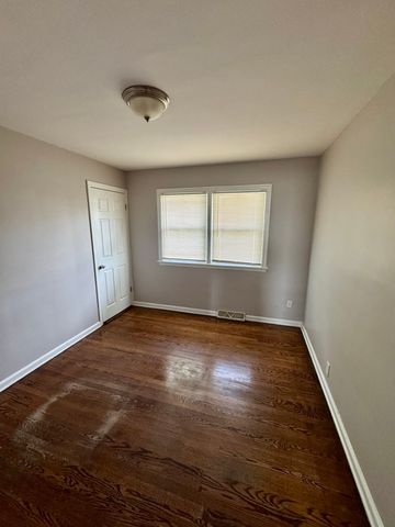 461 Clyde Avenue, Calumet City, IL 60409