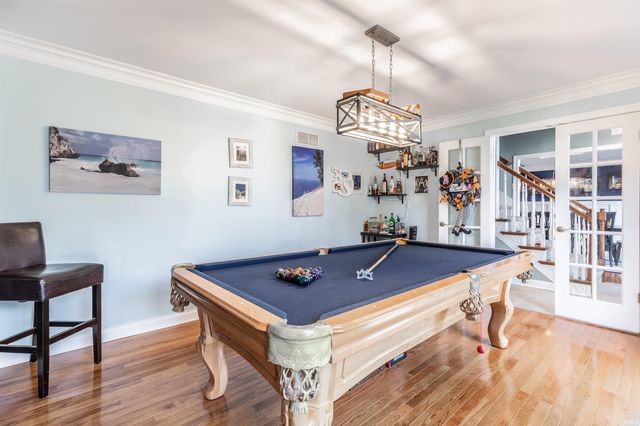 8994 Calvin Circle, Newburgh, IN 47630