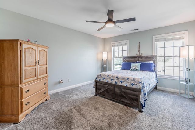 8994 Calvin Circle, Newburgh, IN 47630