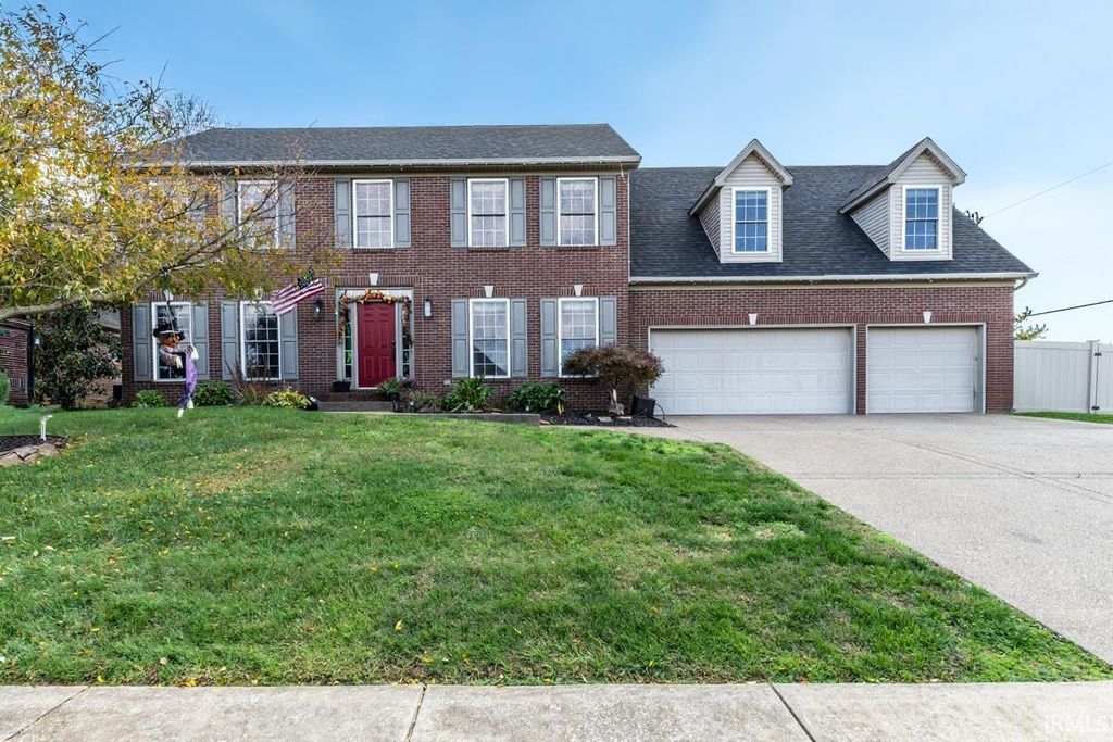 8994 Calvin Circle, Newburgh, IN 47630