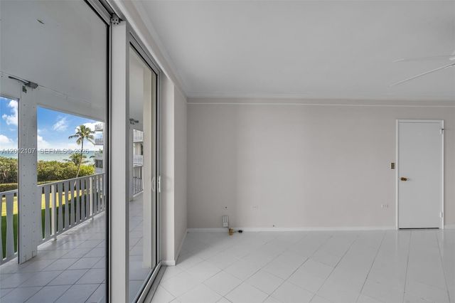 200 Ocean Lane Dr 407, Key Biscayne, FL 33149