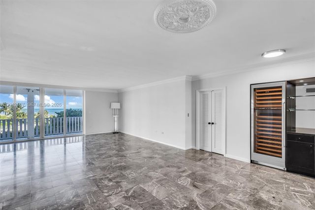 200 Ocean Lane Dr 407, Key Biscayne, FL 33149