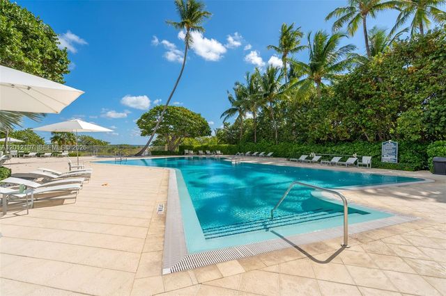 200 Ocean Lane Dr 407, Key Biscayne, FL 33149