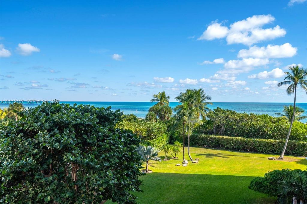 200 Ocean Lane Dr 407, Key Biscayne, FL 33149