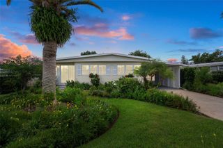 270 INDEPENDENCE AVENUE 10, Palm Harbor, FL 34684