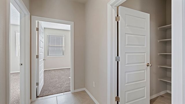 4237 Via De Ventura, Santa Fe, NM 87507