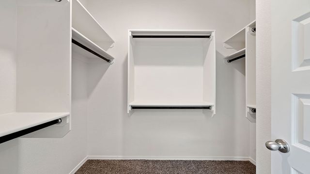 4237 Via De Ventura, Santa Fe, NM 87507