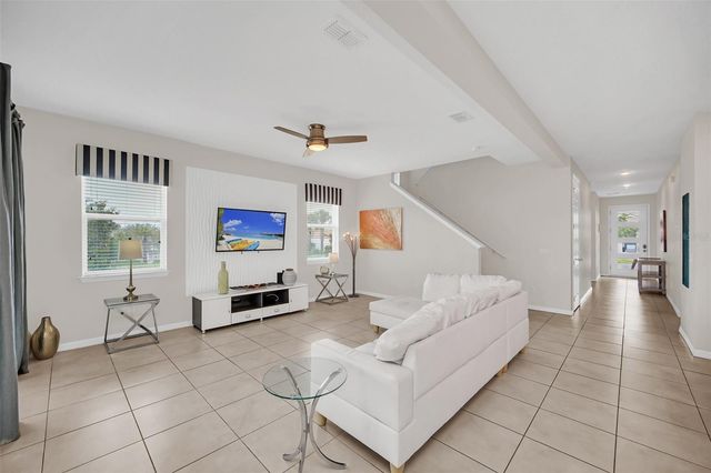 9001 EGRET MILLS TERRACE, Kissimmee, FL 34747