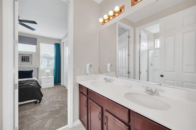 9001 EGRET MILLS TERRACE, Kissimmee, FL 34747
