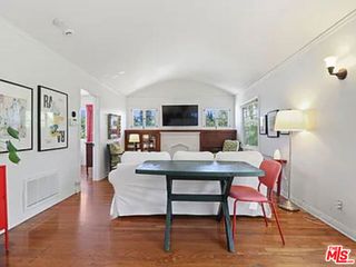 924 Maltman Avenue, Los Angeles, CA 90026