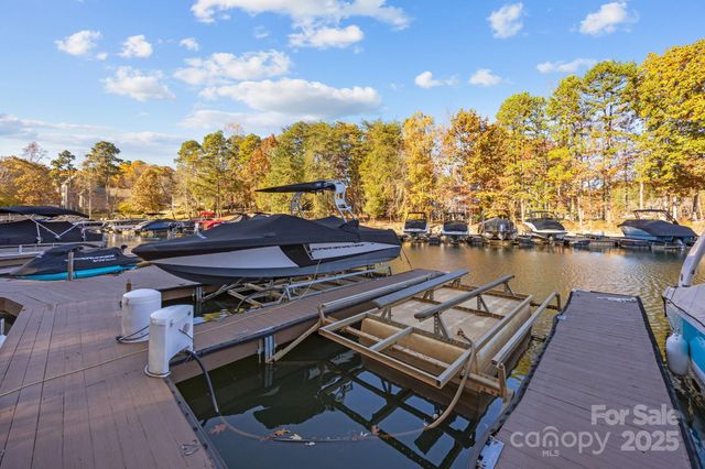 119 Whaling Lane, Mooresville, NC 28117