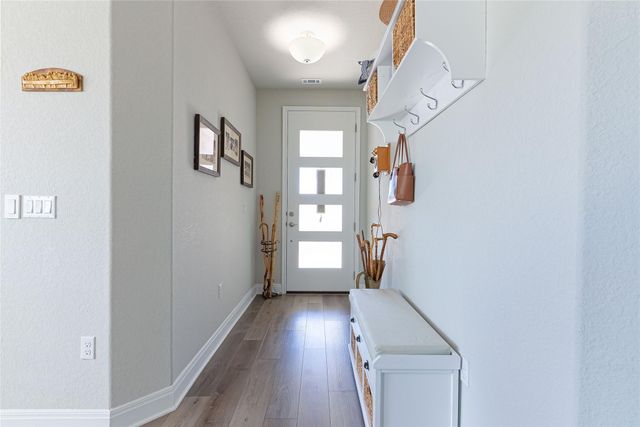 3204 Burnside CIR, Lago Vista, TX 78645