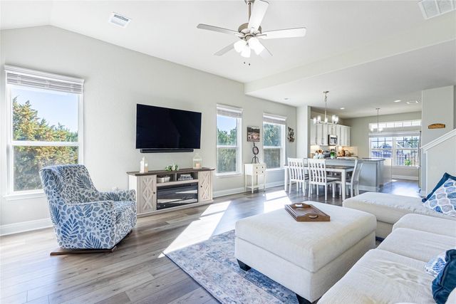 3204 Burnside CIR, Lago Vista, TX 78645