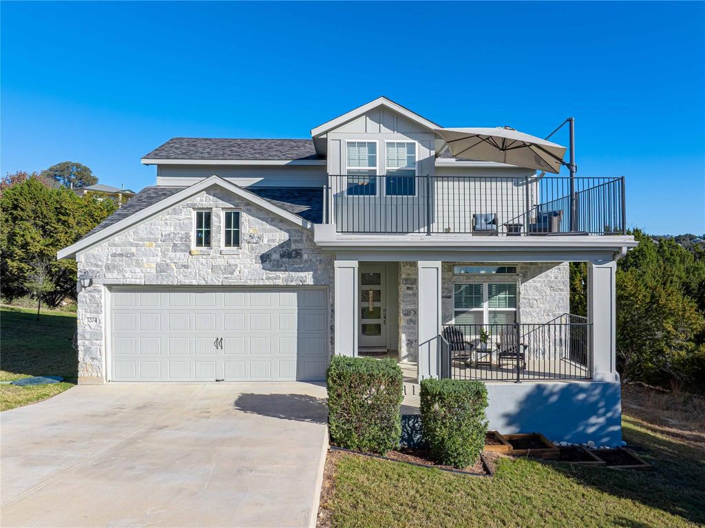 3204 Burnside CIR, Lago Vista, TX 78645