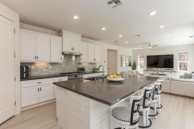 231 Via Encanto, San Ramon, CA 94583
