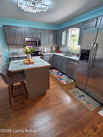 200 Greenleaf Dr, Elizabethtown, KY 42701