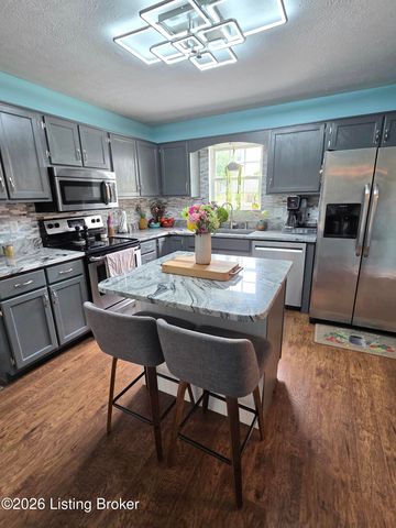 200 Greenleaf Dr, Elizabethtown, KY 42701