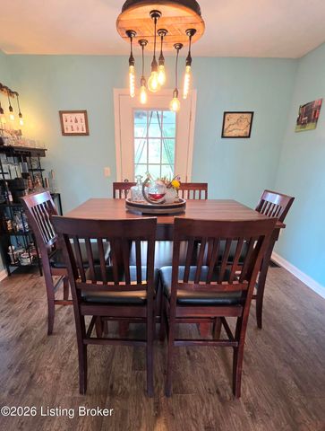 200 Greenleaf Dr, Elizabethtown, KY 42701