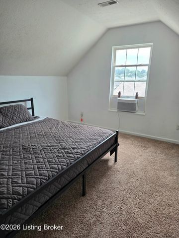 200 Greenleaf Dr, Elizabethtown, KY 42701