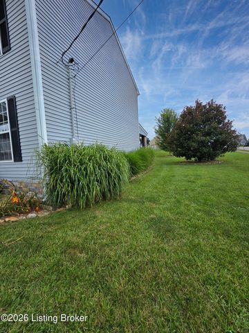 200 Greenleaf Dr, Elizabethtown, KY 42701
