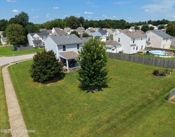 200 Greenleaf Dr, Elizabethtown, KY 42701