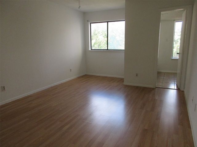 917 Turtle Cove 138, Irving, TX 75060