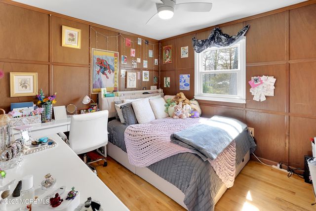 119 Sandspring Drive, Eatontown, NJ 07724