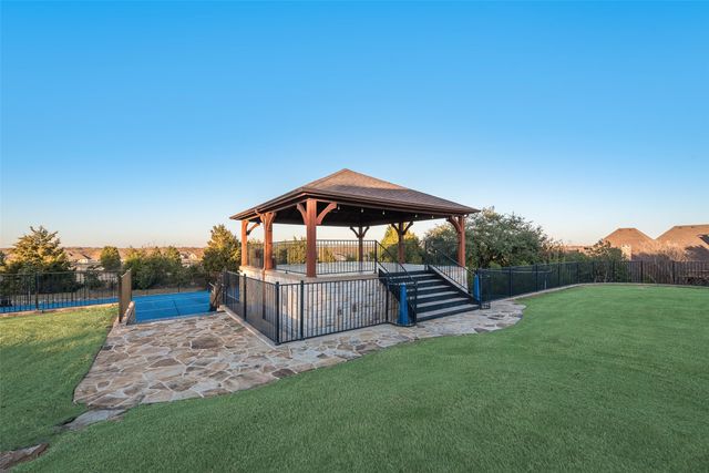 411 Crestfield Court, Sunnyvale, TX 75182