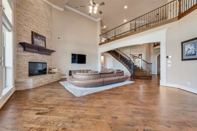 411 Crestfield Court, Sunnyvale, TX 75182