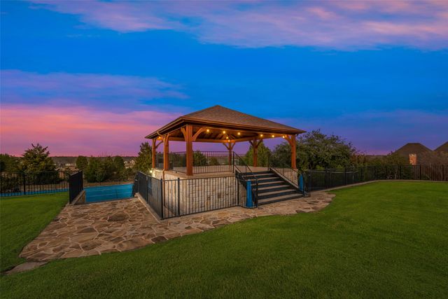 411 Crestfield Court, Sunnyvale, TX 75182