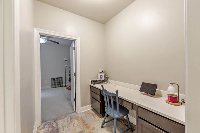 317 Highland Oaks Ave, Gray, LA 70359