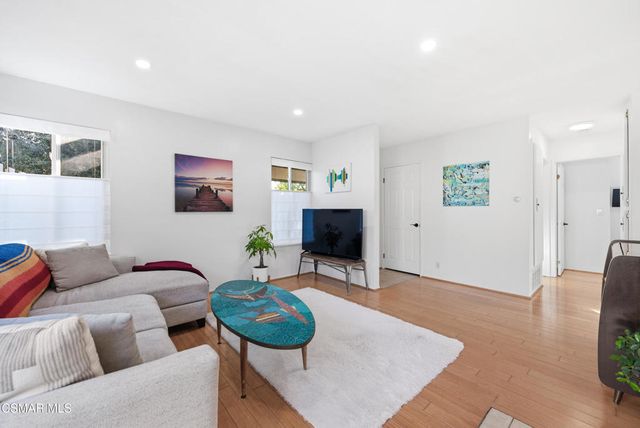 7029 Flicker Court, Ventura, CA 93003