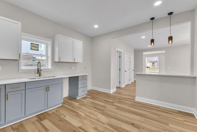 2816 Lafayette Street, St Joseph, MO 64507